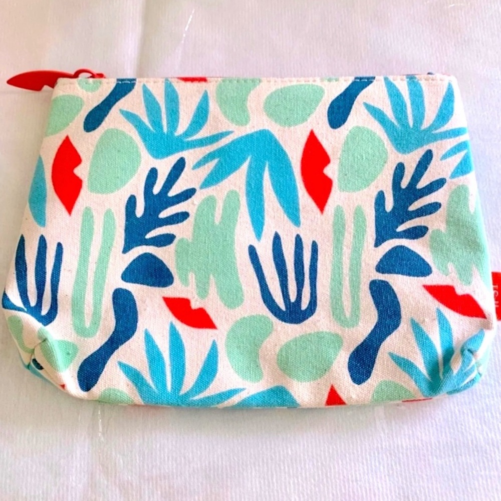 Ipsy April 2021 Force Of Nature Glam Bag